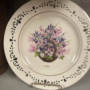 Lenox 1996 Collectors’ Plate